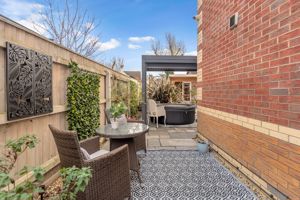 Photo 46- click for photo gallery